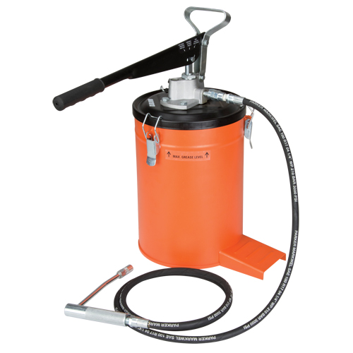 Graisseur avec seau, Acier M & M Nord Ouest Inc