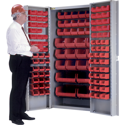 Armoire &agrave; combinaison avec porte creuse, 38" la x 24" p x 72" h, 36 tablettes M & M Nord Ouest Inc