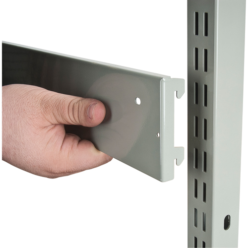 Servante mobile de bacs &agrave; plateaux inclinables - chariot seulement, &agrave; deux c&ocirc;t&eacute;s, 26-1/4" la x 22" p x 57-1/2" h M & M Nord Ouest Inc
