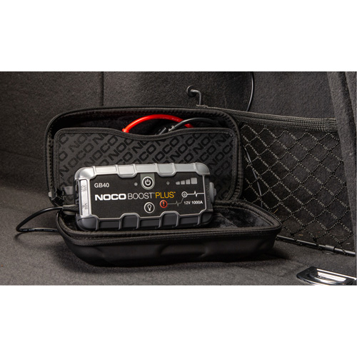 Survolteur pour batterie GB40 Boost Plus M & M Nord Ouest Inc