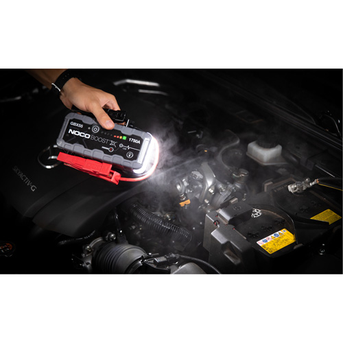 Survolteur pour batterie GBX55 Boost X M & M Nord Ouest Inc