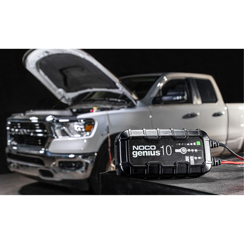 Chargeur de batterie 10 A Genius 10 M & M Nord Ouest Inc