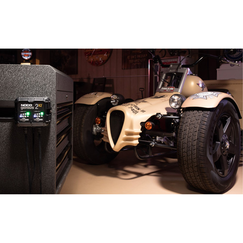 Chargeur de batterie 2 sorties de 4 A Genius 2X2 M & M Nord Ouest Inc
