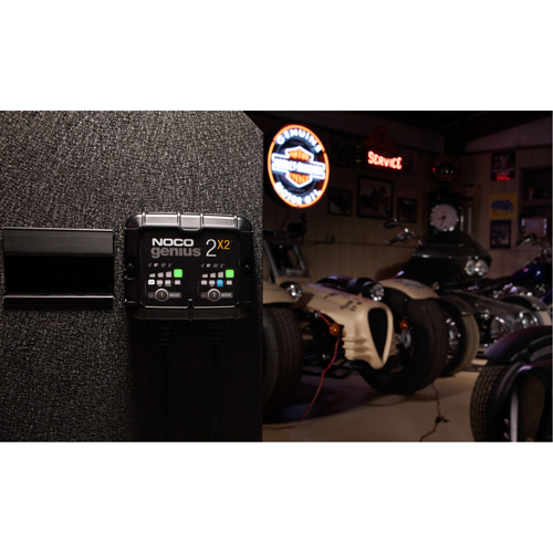 Chargeur de batterie 2 sorties de 4 A Genius 2X2 M & M Nord Ouest Inc