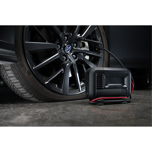 15A Portable Air Compressor M & M Nord Ouest Inc