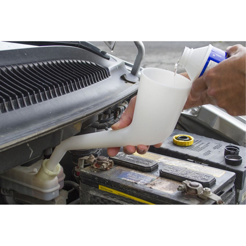 Translucent Right Angle Funnel, Plastic M & M Nord Ouest Inc