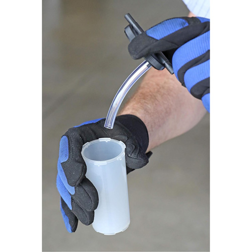 Trousse dentretien automobile et de purge de freins M & M Nord Ouest Inc