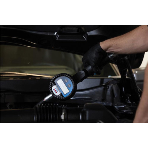 D&eacute;bitm&egrave;tre &eacute;lectronique de lubrifiant avec rallonge flexible &agrave; 90° M & M Nord Ouest Inc