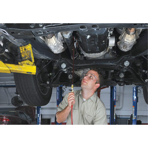 Trousse de conversion pour remplissage de fluide &agrave; transmission automatique M & M Nord Ouest Inc