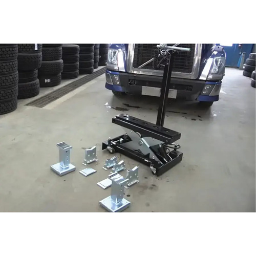 Floor Service Jack, 14 Ton(s) Capacity, 8-1/4" Lowered, 20" Raised, Air Hydraulic M & M Nord Ouest Inc
