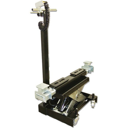 Cric de levage dextr&eacute;mit&eacute; par pare-chocs, Capacit&eacute; de 12 tonne(s), 8" - 15-3/4" h M & M Nord Ouest Inc