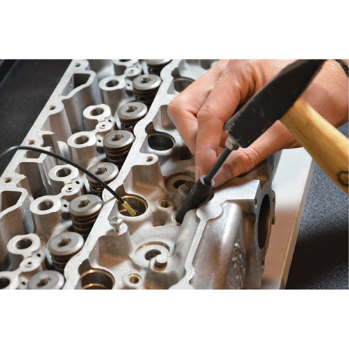 Trousse d'extracteur dembouts de bougies de pr&eacute;chauffage M & M Nord Ouest Inc