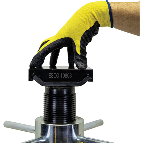 Adaptateur &agrave; dessus plat pour supports de v&eacute;rin ESCO de style haut de 20 et 25 tonnes M & M Nord Ouest Inc