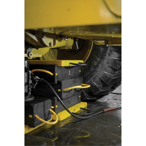 Ensemble de syst&egrave;me de sout&egrave;nement en composite CribLok 8 mcx M & M Nord Ouest Inc