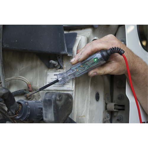 Testeur de circuit num&eacute;rique robuste M & M Nord Ouest Inc