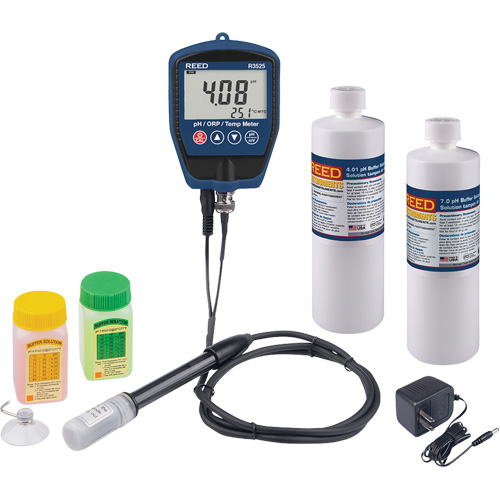 pH/mV Meter with Buffer Solution & Power Adapter Kit M & M Nord Ouest Inc