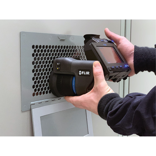 Cam&eacute;ra d'imagerie thermique T1010 HD avec objectif de 12°, 800 x 480 pixels, -40° - 650°C (-40° - 1202°F), 25 mK M & M Nord Ouest Inc