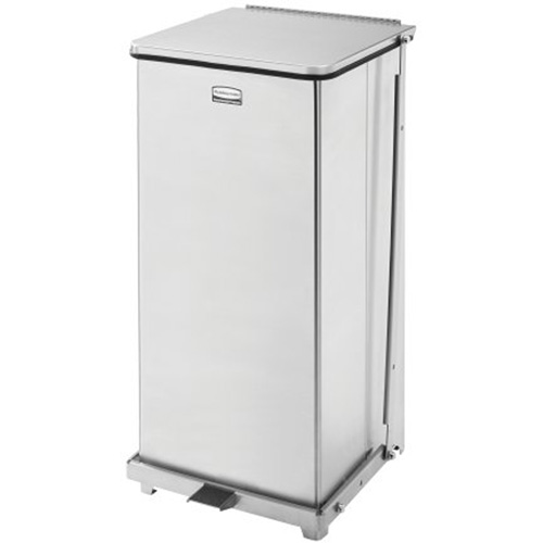 Defenders&reg; Square Step Can with Liner, Stainless Steel, 13 US gal. Capacity M & M Nord Ouest Inc