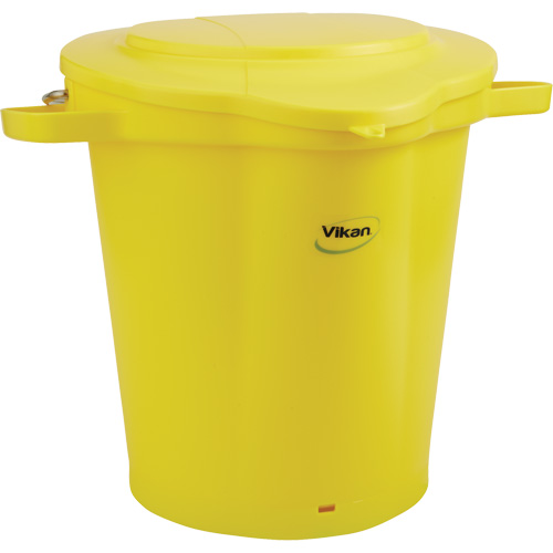 5692 Series Bucket, Yellow, 5 US gal. M & M Nord Ouest Inc