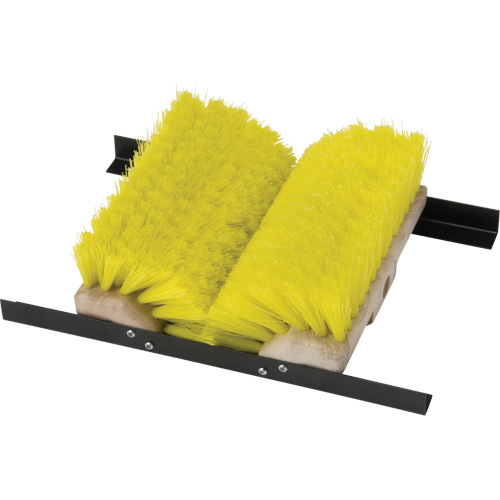 Boot & Shoe Cleaner, 15" Long M & M Nord Ouest Inc