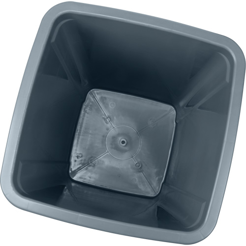 Garbage Can, Plastic, 26 US gal. M & M Nord Ouest Inc