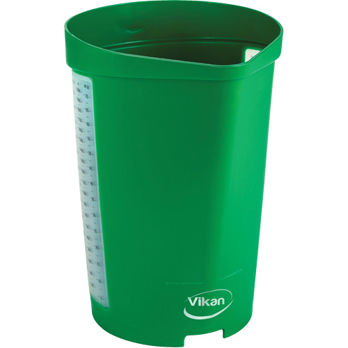 Cruche gradu&eacute;e, Plastique, Vert, 65 oz M & M Nord Ouest Inc