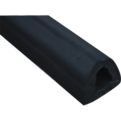 Butoir en caoutchouc extrud&eacute;, Caoutchouc, 4-1/8" la x 120" lo x 3-7/8" p M & M Nord Ouest Inc