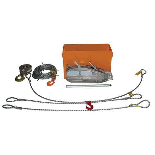 Palan &agrave; c&acirc;ble d'acier Tirfor TU32 en ensemble de r&eacute;cup&eacute;ration, Diam&egrave;tre du fil 5/8", Capacit&eacute; 8000  lb (4 tonnes) M & M Nord Ouest Inc