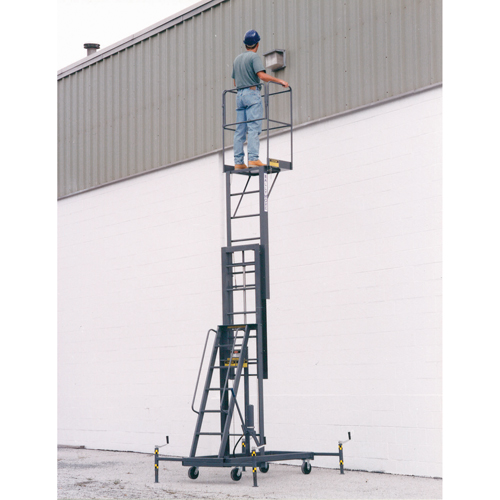 Ballylift&reg; Maintenance Lift M & M Nord Ouest Inc