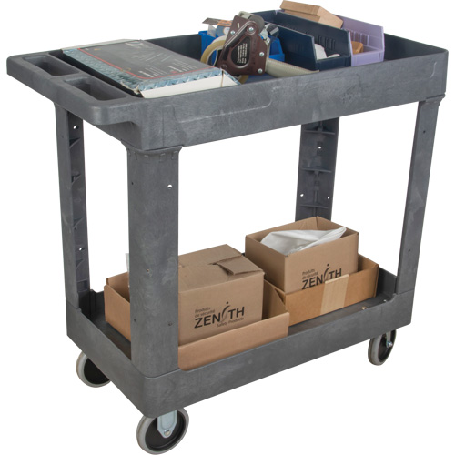 Chariot utilitaire pour l'entretien, 2 tiers, 16-1/2" x 32-1/2" x 34-1/2", Capacit&eacute; 550 lb M & M Nord Ouest Inc