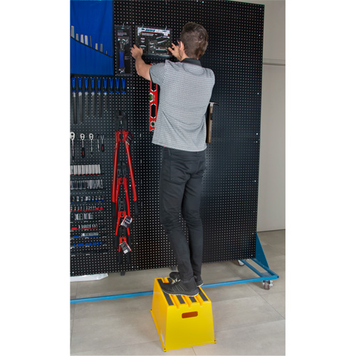 Industrial Step Stool, 20-7/8" x 12-3/16" x 12" High M & M Nord Ouest Inc