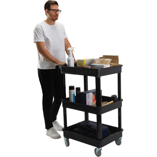 Chariot utilitaire avec tablette &agrave; bordure profonde, 3 tiers, 19" x 39-1/2" x 28-1/4", Capacit&eacute; 330 lb M & M Nord Ouest Inc