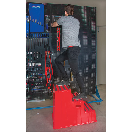 Industrial Step Stool, 3 Steps, 34-13/16" x 22-7/16" x 28-1/2" High M & M Nord Ouest Inc