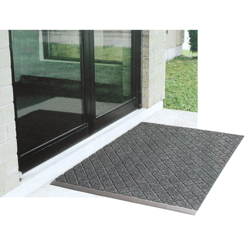 Rubans antid&eacute;rapants Safety-Walk, 2" x 60', Noir M & M Nord Ouest Inc