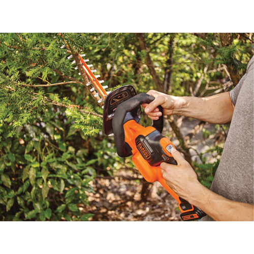 Max* PowerCut Cordless Hedge Trimmer Kit, 22", 20 V, Battery Powered M & M Nord Ouest Inc