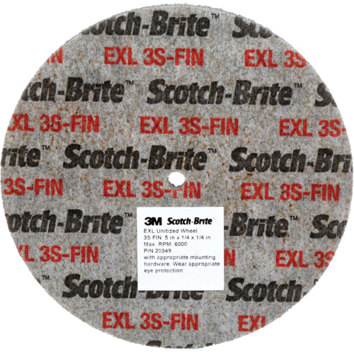 Scotch-Brite EXL Unitized Wheel, 5" x 1/4", 1/4" Arbor, Fine Grit, Silicon Carbide M & M Nord Ouest Inc