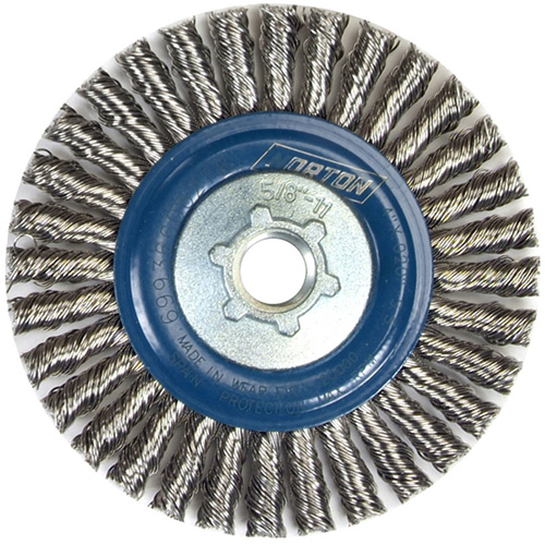 Brosse &agrave; fils nou&eacute;s pour cordons de soudure pour meuleuse angulaire, Dia. 4", Fils 0,02", Arbre 5/8"-11, Acier inoxydable M & M Nord Ouest Inc