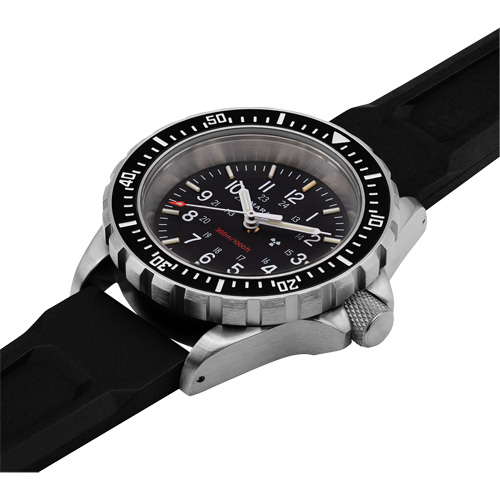 Grande montre automatique de plong&eacute;e, Num&eacute;rique, &agrave; piles, 41 mm, Noir M & M Nord Ouest Inc