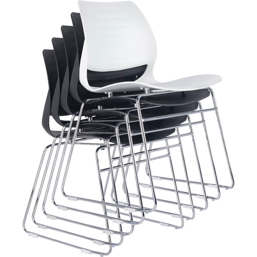 Chaises empilables, Polypropyl&egrave;ne, Hauteur 32", Capacit&eacute; 250 lb, Noir M & M Nord Ouest Inc