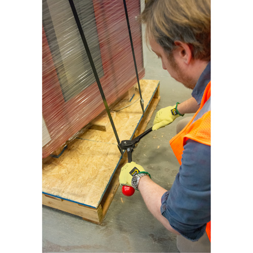 Scelleur de feuillard en acier M & M Nord Ouest Inc