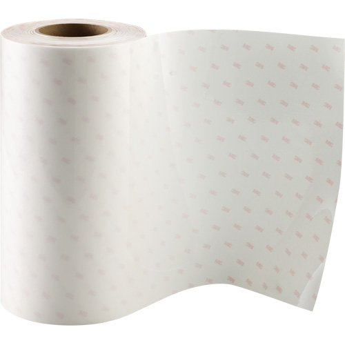 Pellicule protectrice de calibre industriel, Polyur&eacute;thane, 610 mm (24") la x 33 m (108') lo, 8 mils &eacute;pais M & M Nord Ouest Inc