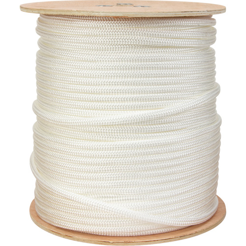 Corde tress&eacute;e 3/8", Nylon, 600' M & M Nord Ouest Inc