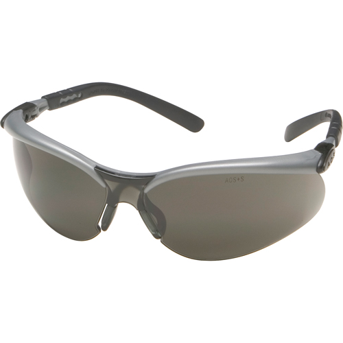 Lunettes de s&eacute;curit&eacute; Bx, Lentille Grise/fum&eacute;e, Antibu&eacute;e, R&eacute;pond ou surpasse la norme CSA Z94.3 M & M Nord Ouest Inc