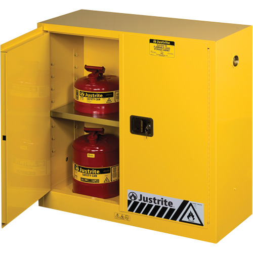 Armoires Sure-Grip EX pour produits inflammables, 30 gal., 2 Porte(s), 43" La x 44" h x 18" p M & M Nord Ouest Inc