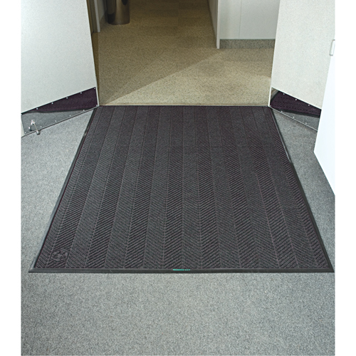 Waterhog&reg; Eco Elite Matting, Wiper/Scraper, 6' x 8' x 3/8", Grey Ash M & M Nord Ouest Inc