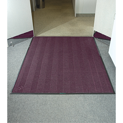 Tapis Waterhog Eco Elite, Essuie-pieds/grattoir, 3' x 20' x 3/8", Marron M & M Nord Ouest Inc