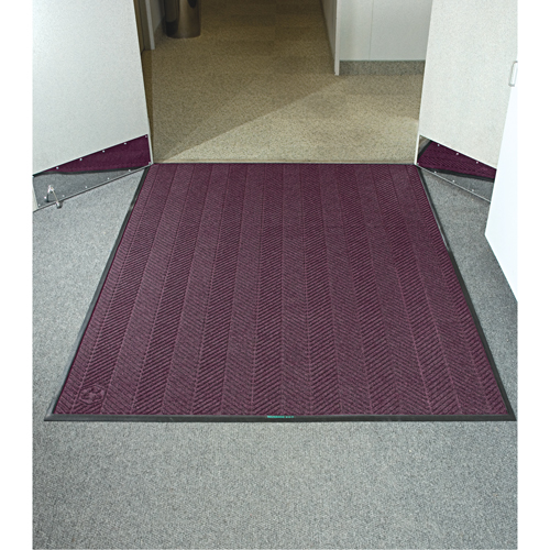 Tapis Waterhog Eco Elite, Essuie-pieds/grattoir, 4' x 8' x 3/8", Marron M & M Nord Ouest Inc