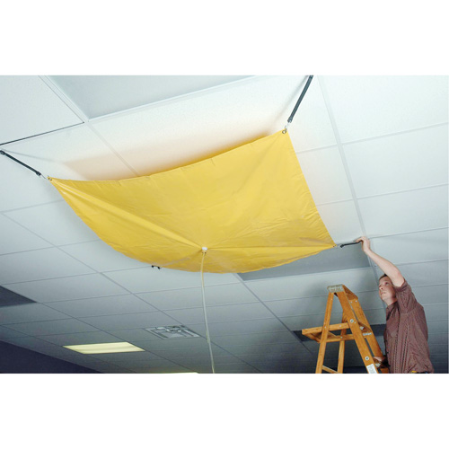 Ultra-Drip Diverter d&eacute;viateur d&eacute;gouttement de toit, 12' lo x 12' la, Vinyle M & M Nord Ouest Inc