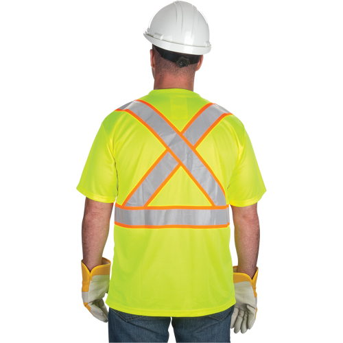 T-shirt conforme &agrave; la CSA, Polyester, Moyen, Jaune lime haute visibilit&eacute; M & M Nord Ouest Inc