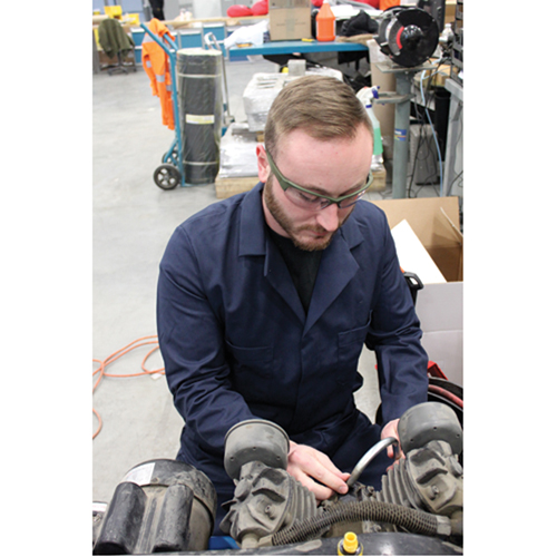Z2000 Series Safety Glasses, Clear Lens, Anti-Scratch, Meets/Exceeds CSA Z94.3 M & M Nord Ouest Inc